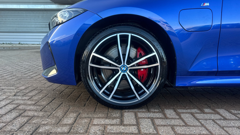 BMW 3 Series 330e M Sport 5dr Step Auto Estate